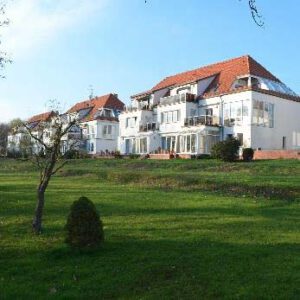 Mehrow 4 Gebäude 24 Wohnungen 4 Tiefgaragen Mehrow 4 Gebäude 24 Wohnungen 4 Tiefgaragen